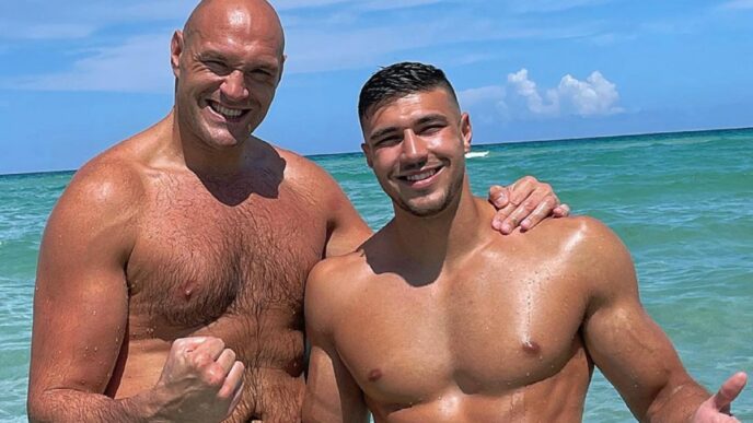 Tommy Fury supplie Tyson Fury de prendre sa retraite