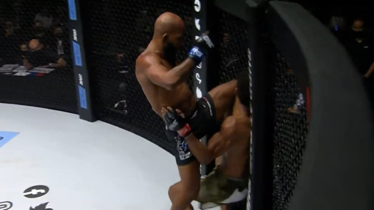 Demetrious Johnson place un KO énorme et redevient champion