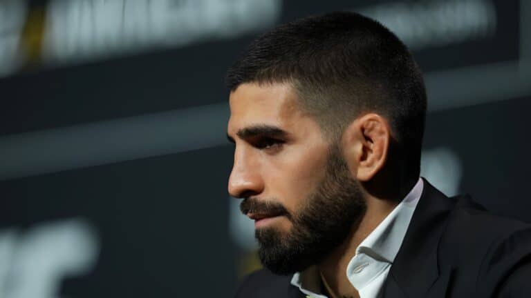 retour ilia topuria ufc douche froide