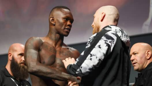 Adesanya Pyfer un face-à-face inattendu marqué par le respect avant l'UFC Seattle