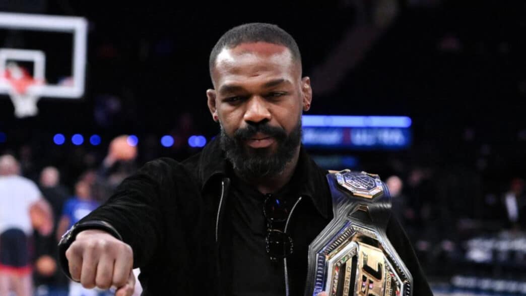 Jon Jones brise le silence sur sa retraite