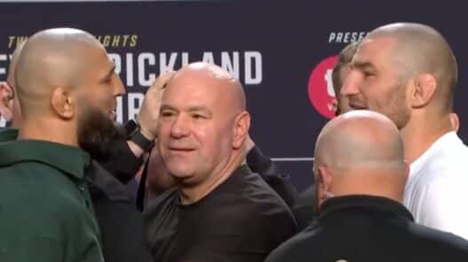 premier face a face khamzat strickland degenere