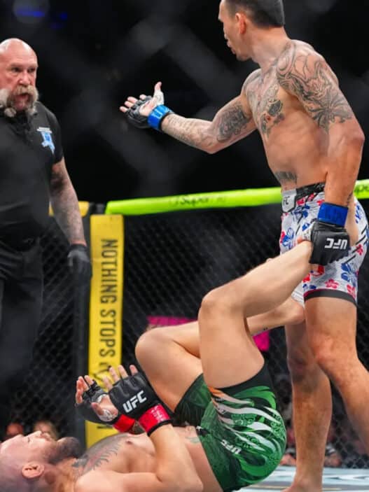 UFC 329 – Max Holloway révèle que Conor McGregor voulait continuer malgré sa blessure