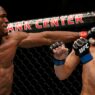 Kamaru Usman et Sean Strickland lors de l'UFC 210.