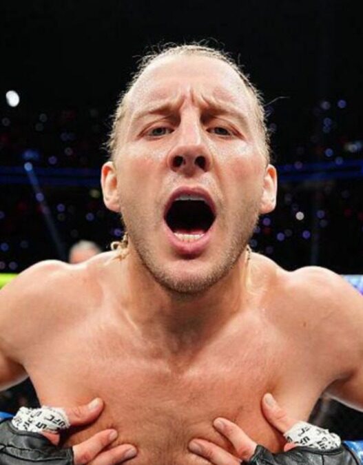 paddy pimblett plus fort que conor mcgregor max holloway encheres