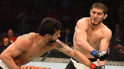 Le seul homme à avoir mis KO Islam Makhachev n’a plus jamais gagné un seul combat