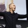 ian garry embrouille journaliste ufc 330