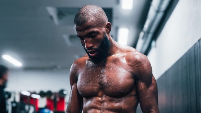 message fort salahdine parnasse ufc paris