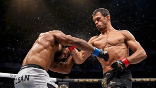 Usman Nurmagomedov est toujours invaincu en MMA.