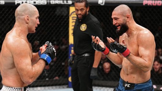 Khamzat Chimaev promet traquer Sean Strickland