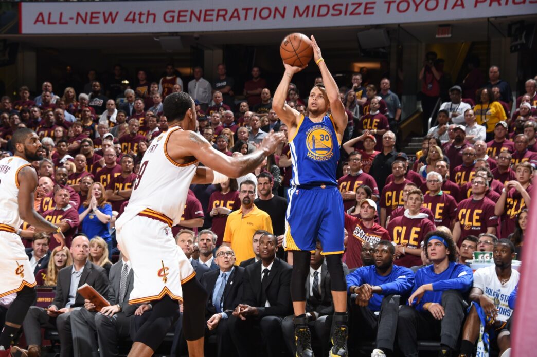 Game 4 Finales NBA Les Splash Brothers trop forts pour les Cavaliers