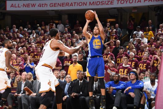 Game 4 Finales NBA Les Splash Brothers trop forts pour les Cavaliers