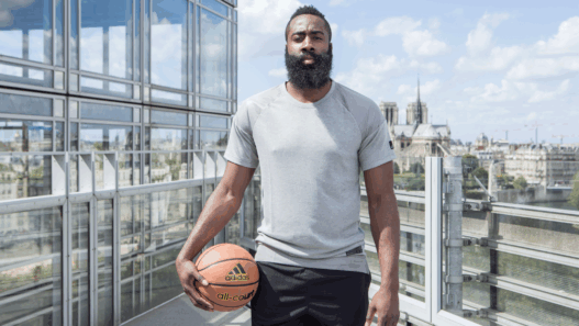 On a rencontré James Harden à Paris - Fear The Beard