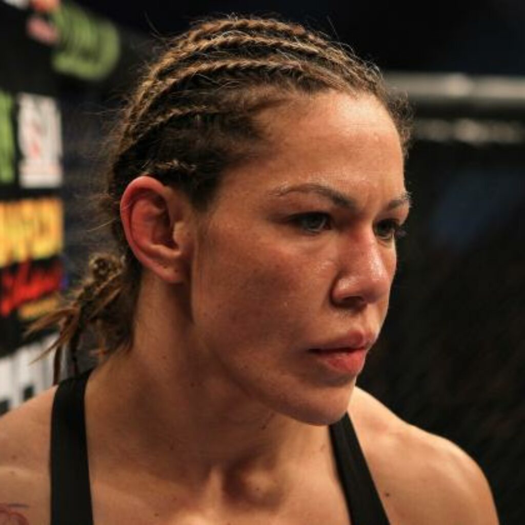 Cris Cyborg - focus