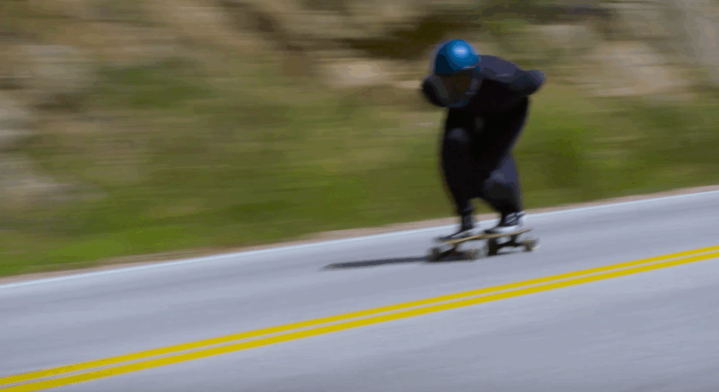 kyle-wester-explose-le-record-du-monde-de-vitesse-en-longboard