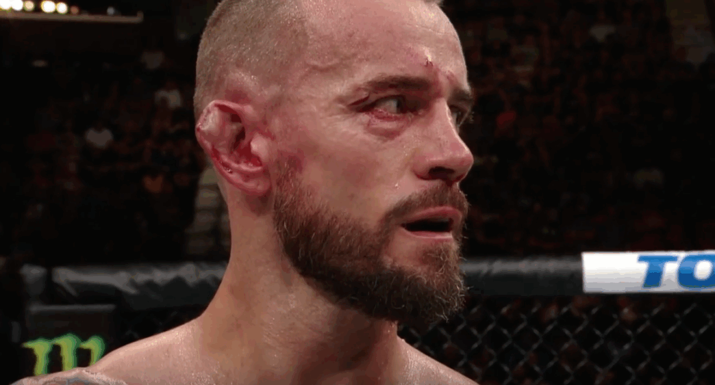 ufc-203-cm-punk-se-fait-demonter-par-mickey-gall-pour-sa-premiere