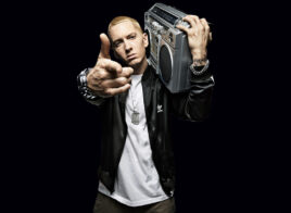 Eminem un nouvel album et Campaign Speech