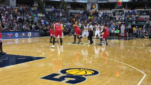 Au coeur d'un match NBA, Pacers vs. Bulls - The American Entertainment