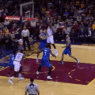 LeBron James s&rsquo;offre le poster du jour et d&eacute;boite Vucevic