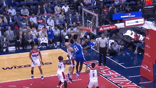 Pr&eacute;saison - Joel Embiid est d&eacute;j&agrave; tr&egrave;s chaud avec les Sixers