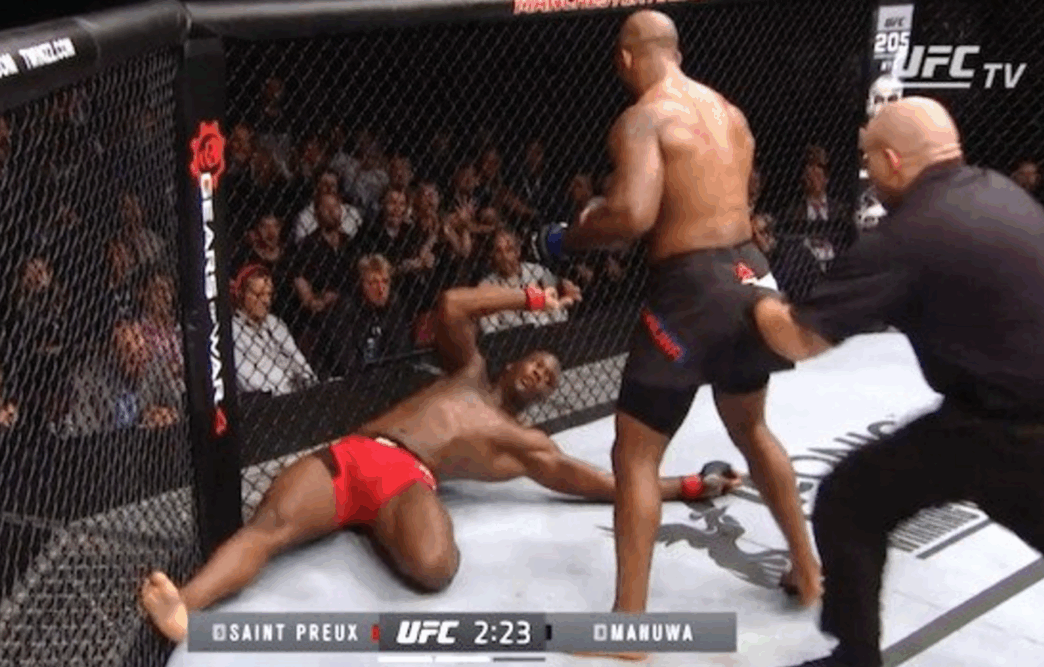 UFC 204 – Jimi Manuwa a ruiné le pauvre Ovince Saint Preux