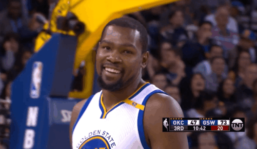 Kevin Durant fait du tr&egrave;s sale contre Russell Westbrook et OKC