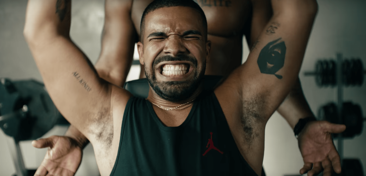 La publicité complétement folle de Drake pour Apple Music