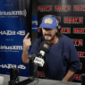 Shia LaBeouf balance un énorme freestyle dans Sway