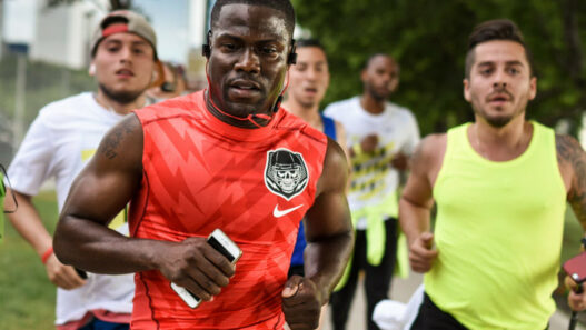 Kevin-hart-running