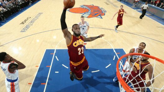Cleveland et LeBron James explosent les Knicks au MSG