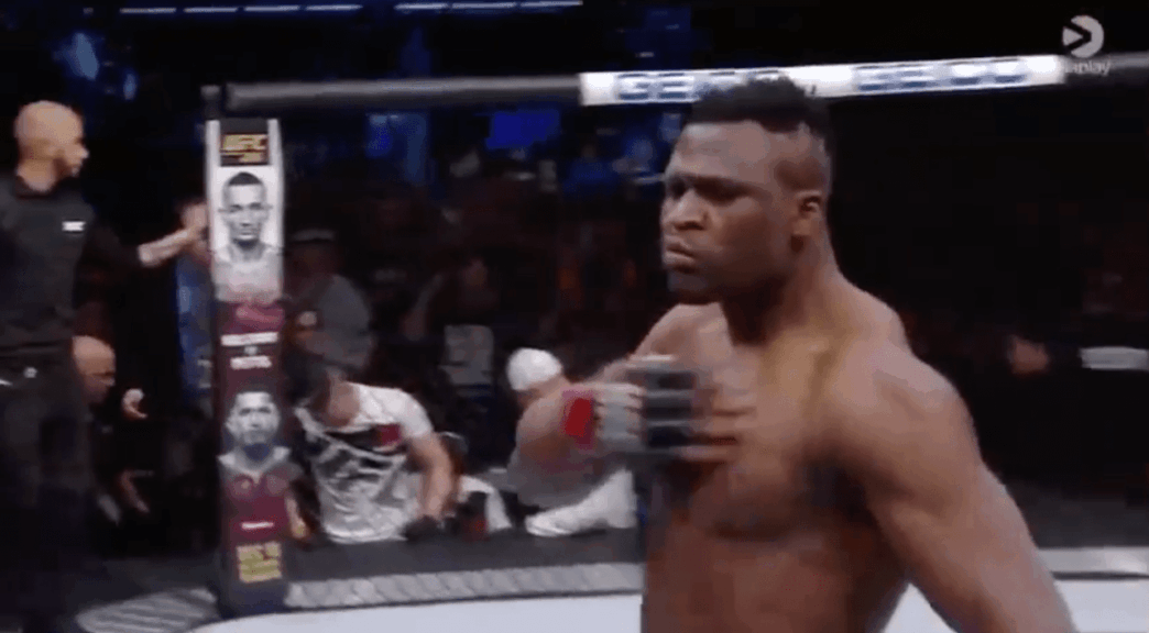 Francis Ngannou a roulé sur Anthony Hamilton en 2 minutes