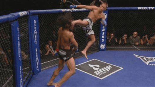 Le showtime kick d&rsquo;Anthony Pettis contre Benson Henderson