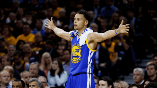 Stephen Curry contrat