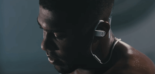 Test Beats Powerbeats3 &ndash; on a test&eacute; les &eacute;couteurs de LeBron James