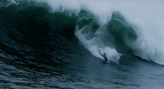 mavericks-Matt-Rott-Wipeout