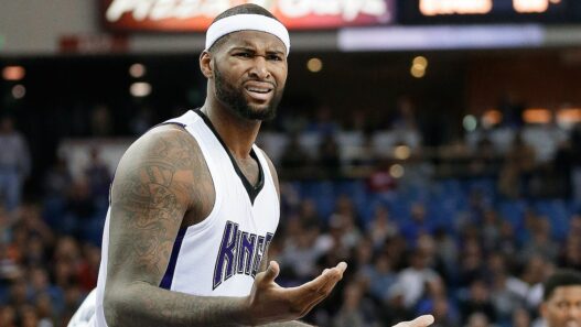 La NBA reconnaît les erreurs d’arbitrage sur DeMarcus Cousins