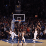 Giannis Antetokounmpo claque le Buzzer Beater de la gagne au MSG