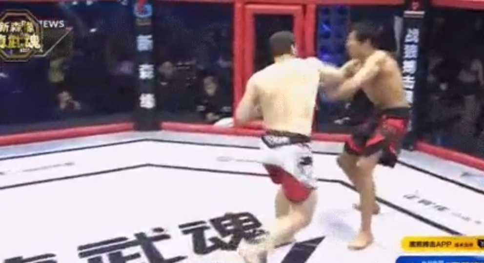 Khalilov vs. Barotov - un KO en 3 secondes au WBK 22