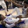 Les Sixers d’un grand Embiid tapent les Wolves au Buzzer