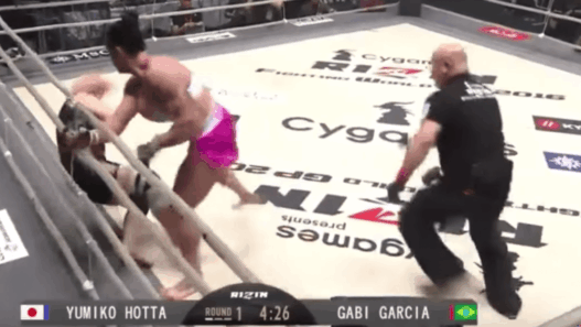 Au Rizin, Gabi Garcia a démonté une catcheuse de 49 ans