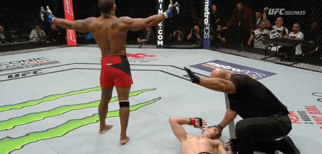 UFC 207 – Le KO retentissant d’Alex Garcia contre Mike Pyle