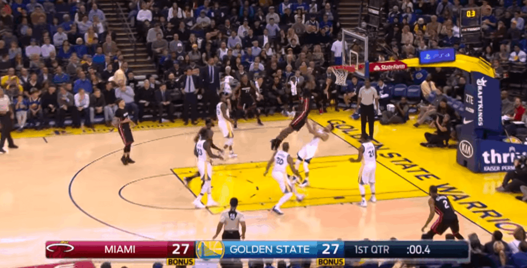 Warriors vs. Heat - Stephen Curry se fait souiller par James Johnson