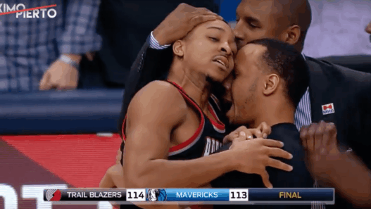 CJ McCollum assassine les Mavericks