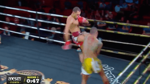 Muay Thai &ndash; Regian Eersel envoie DC Pratt au pays des cauchemars avec un genou l&eacute;tal