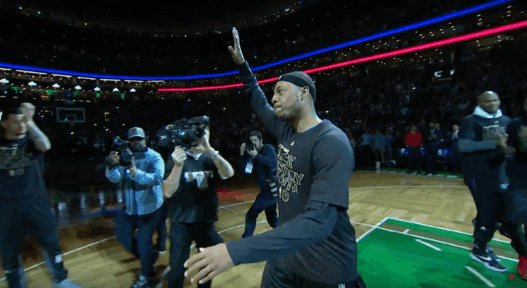 Paul Pierce reçoit une Standing Ovation de la part du TD Garden