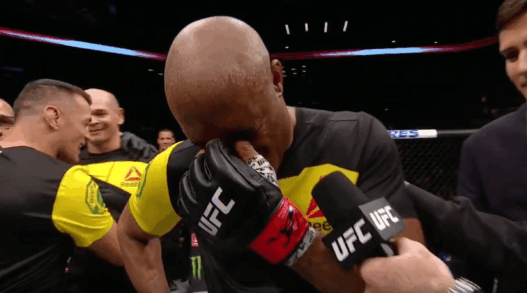 UFC 208 - Anderson Silva victoire