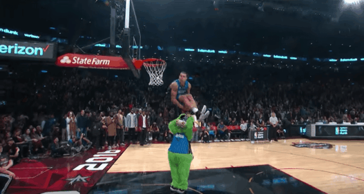 Le concours de dunks 2016 et le duel LaVine vs. Gordon