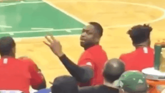 Dwyane Wade calme tranquillement des fans des Celtics