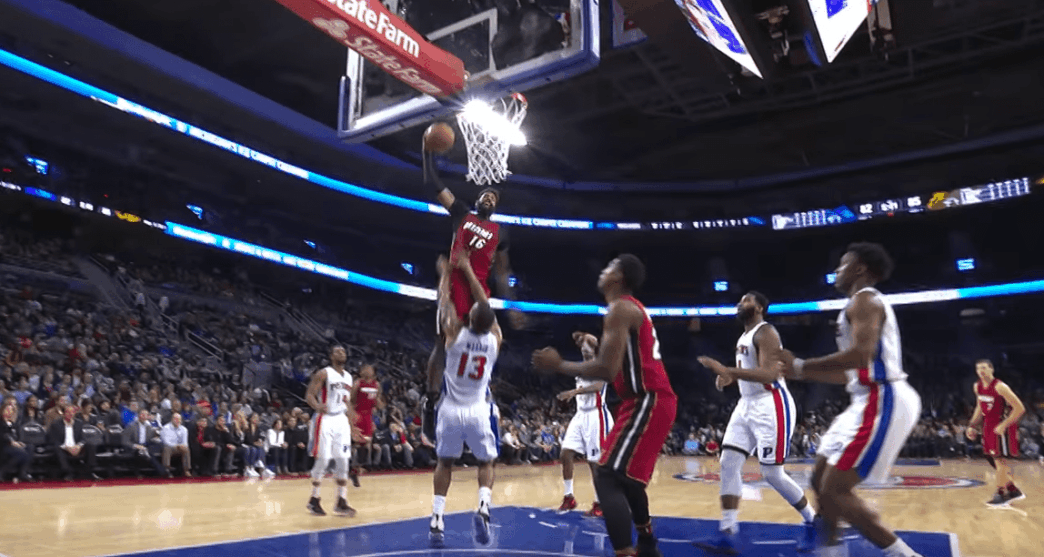 James Johnson fait du très sale contre Marcus Morris