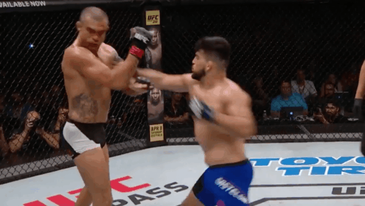 Kelvin Gastelum termine Vitor Belfort